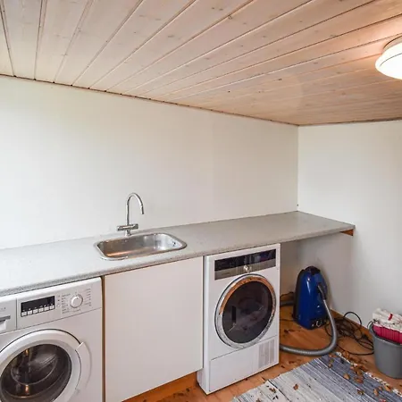 In With House Sea View *